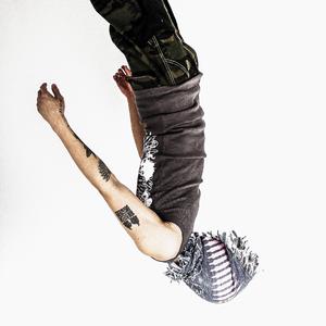 美女露大乳揉下部㊙️18禁跳舞
